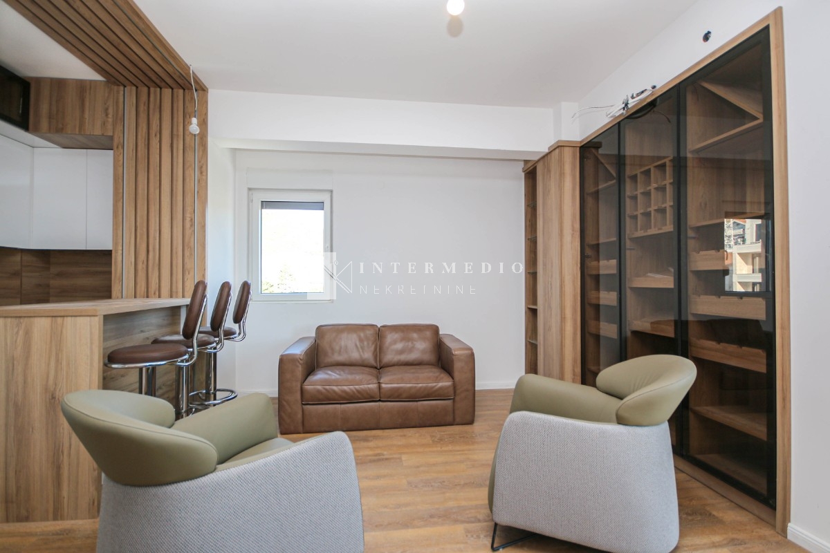 Newly built, fully furnished two-bedroom apartment in Bijela