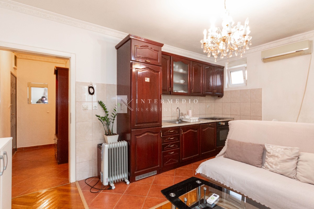 Prodaja, jednosoban stan, 42m2, Igalo, Herceg Novi