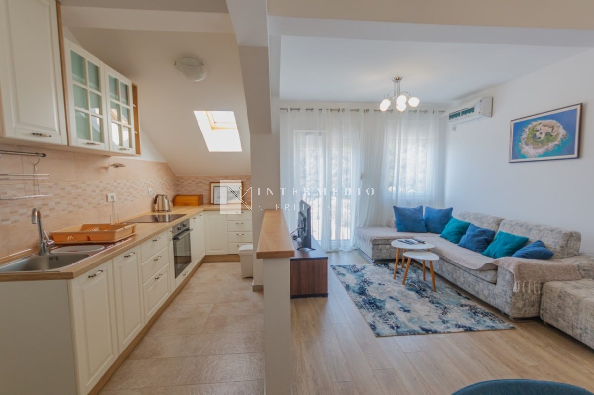 Jednosoban stan za izdavanje – 43m², južna orijentacija, parking